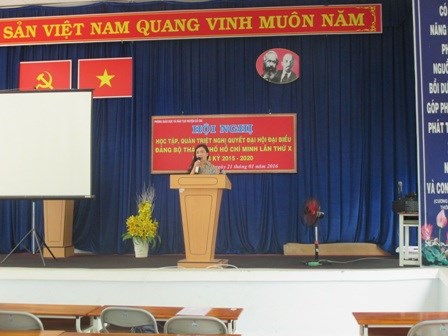 Hội nghị học tập, quán triệt và triển khai thực hiện Nghị quyết Đại hội đại biểu Đảng bộ huyện lần thứ XI và Nghị quyết Đại hội đại biểu Đảng bộ Thành phố lần thứ X (nhiệm kỳ 2015 – 2020)